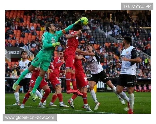 西班牙人主场迎战阿拉维斯,历史交锋优势或助控球打法复苏