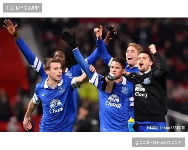 莱斯特城2-1埃弗顿，经典“两翼齐飞+中路包抄”战术在英冠升级关键战再现